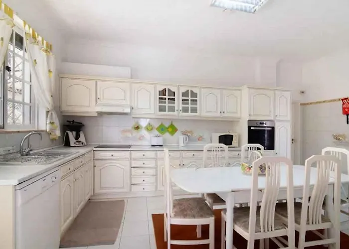 Algarve Paraiso Casa Lagos E Relvas Estoi